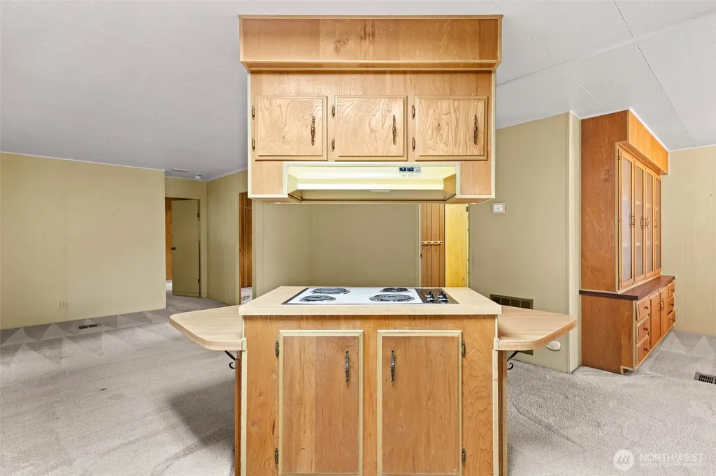 9314 Canyon Road Puyallup WA 98371
