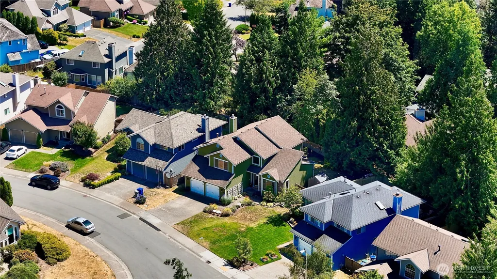 22209 NE 11th Place Sammamish WA 98074