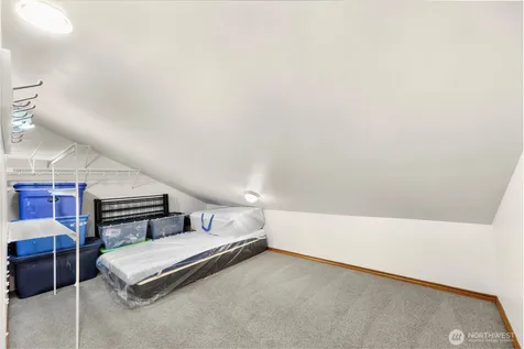 22209 NE 11th Place Sammamish WA 98074