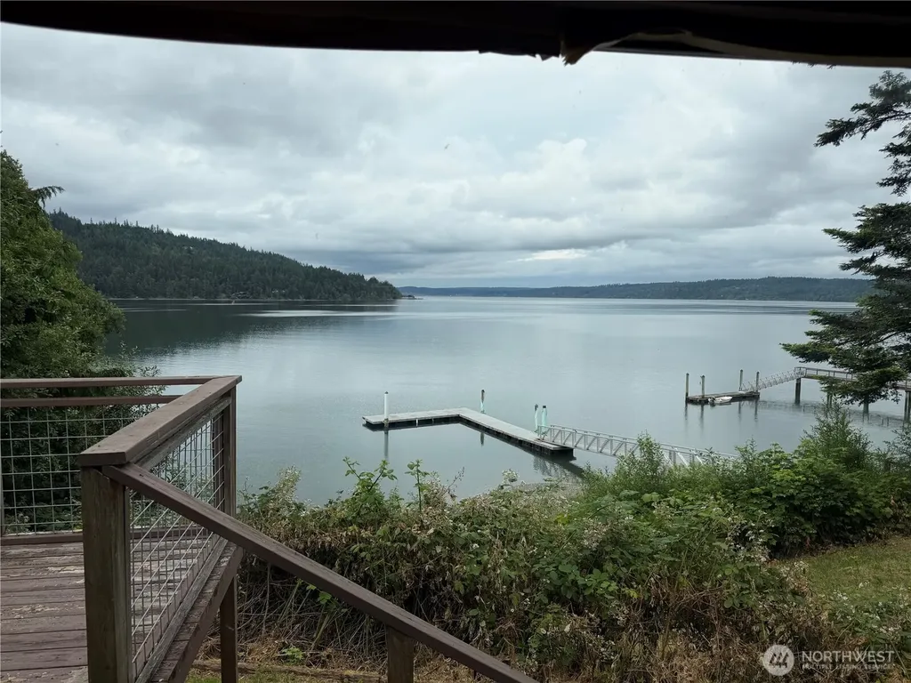 813 Fairmount Road Port Townsend WA 98368