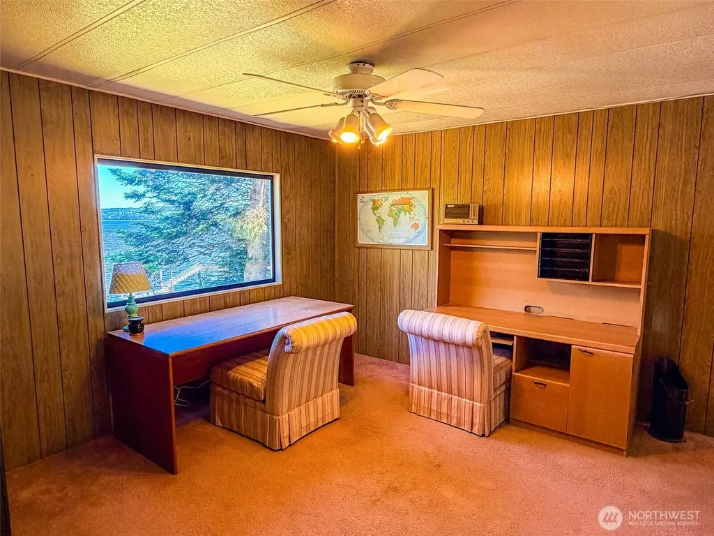 813 Fairmount Road Port Townsend WA 98368