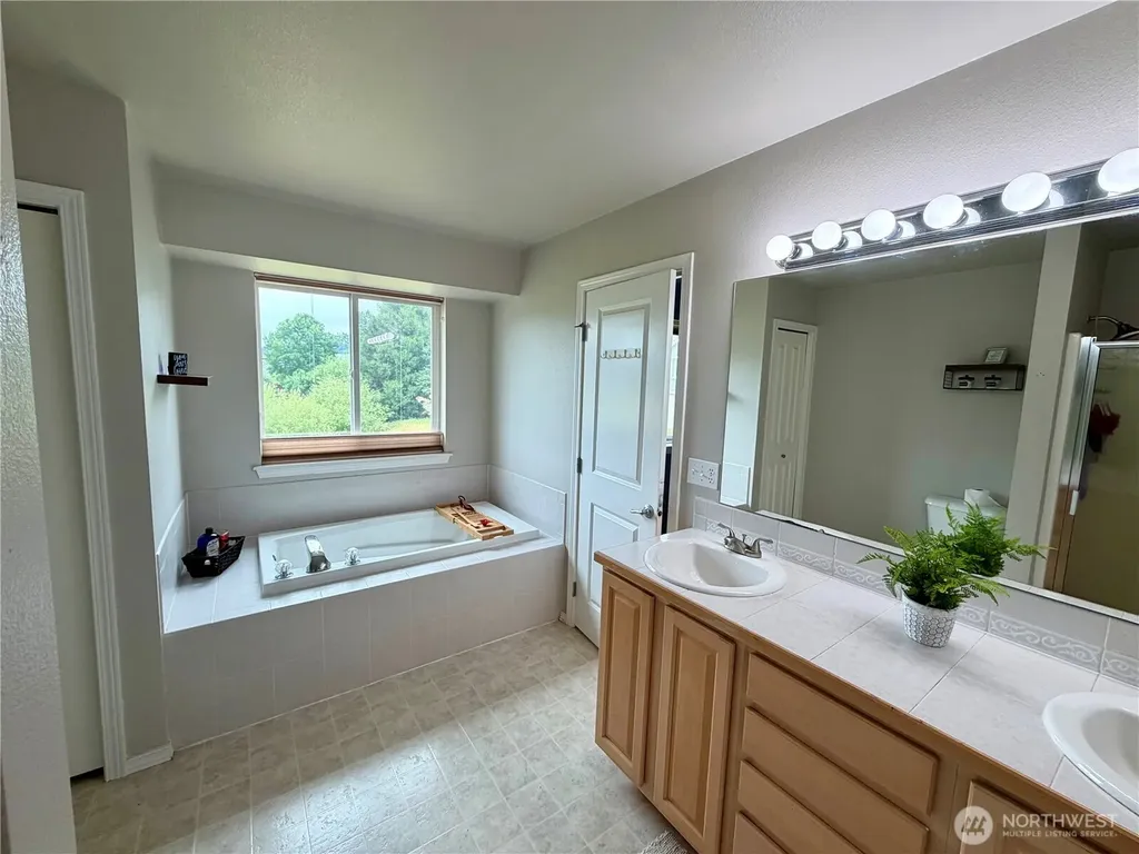 14406 145th Street E Orting WA 98360