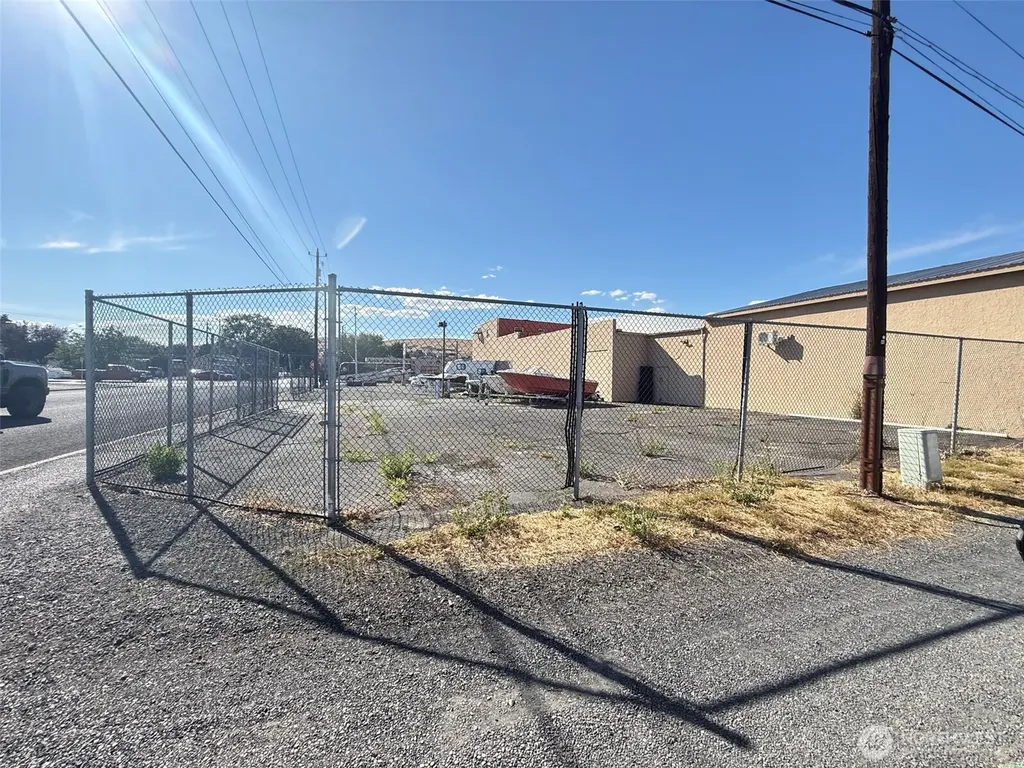 514 Basin Street NW Ephrata WA 98823