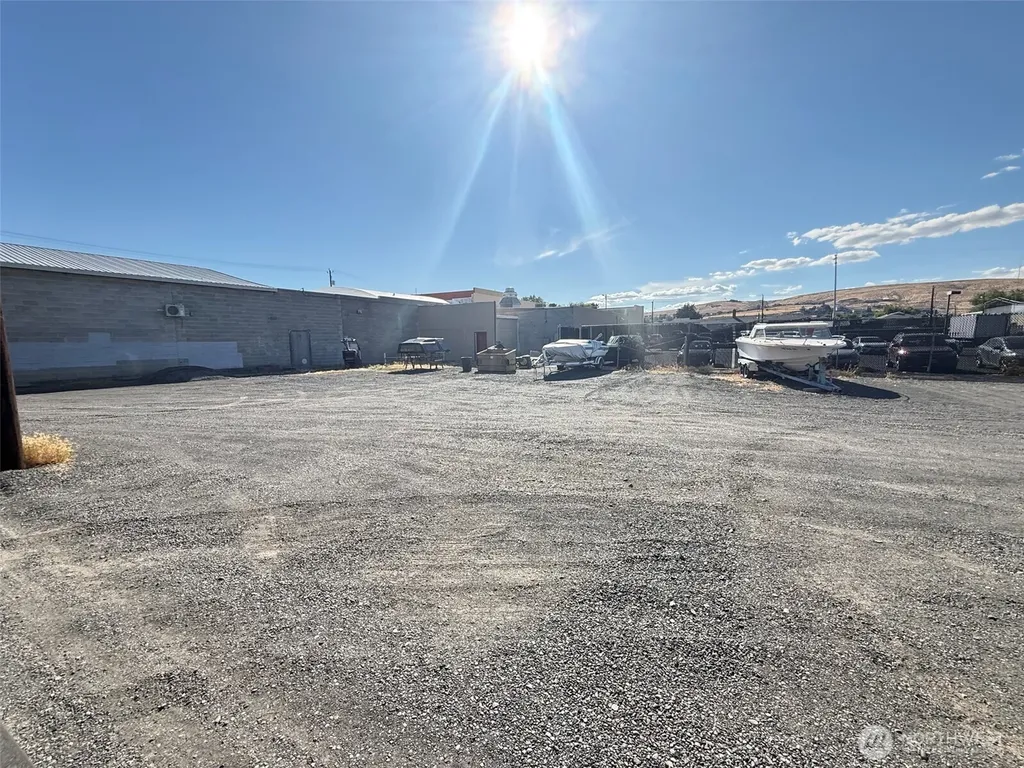 514 Basin Street NW Ephrata WA 98823