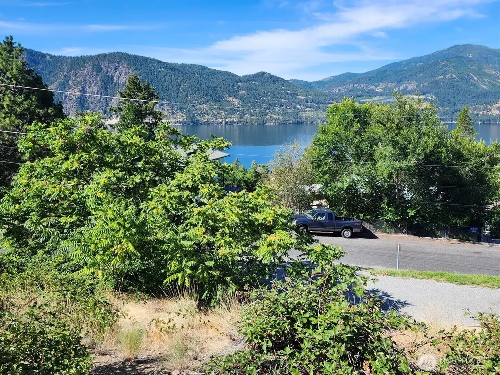 130 Olive Avenue Manson WA 98831