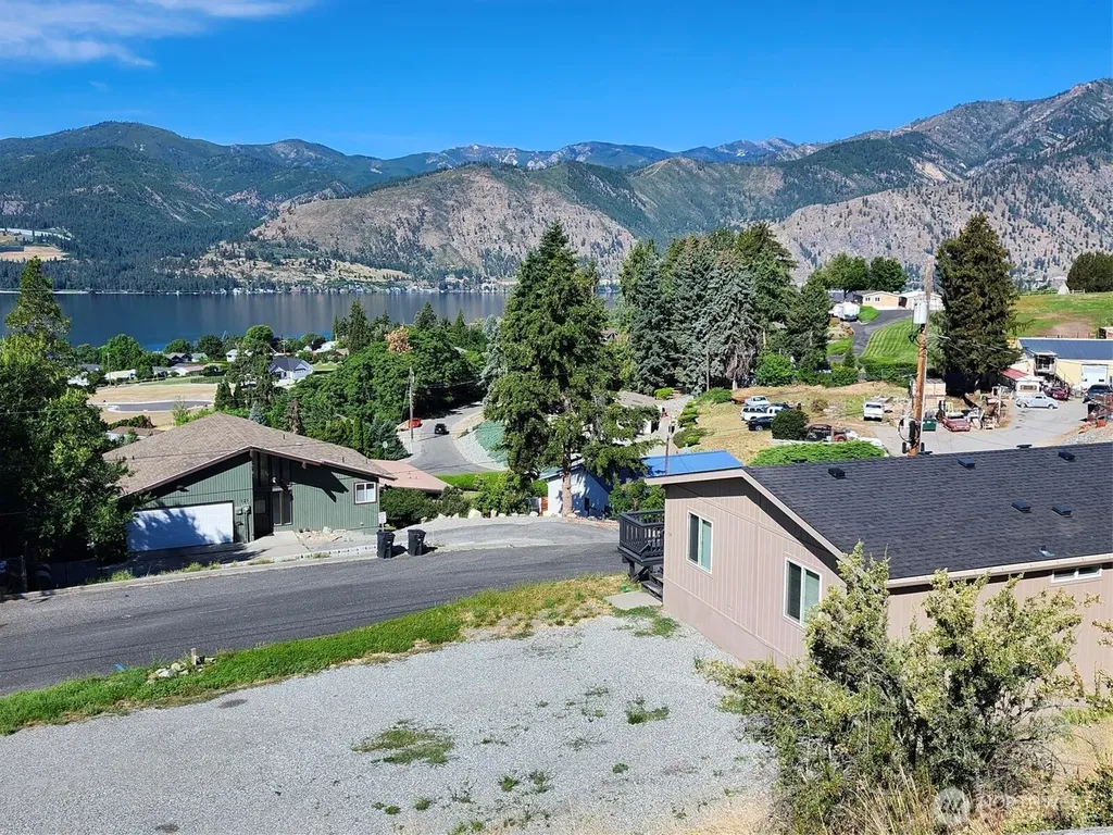 130 Olive Avenue Manson WA 98831