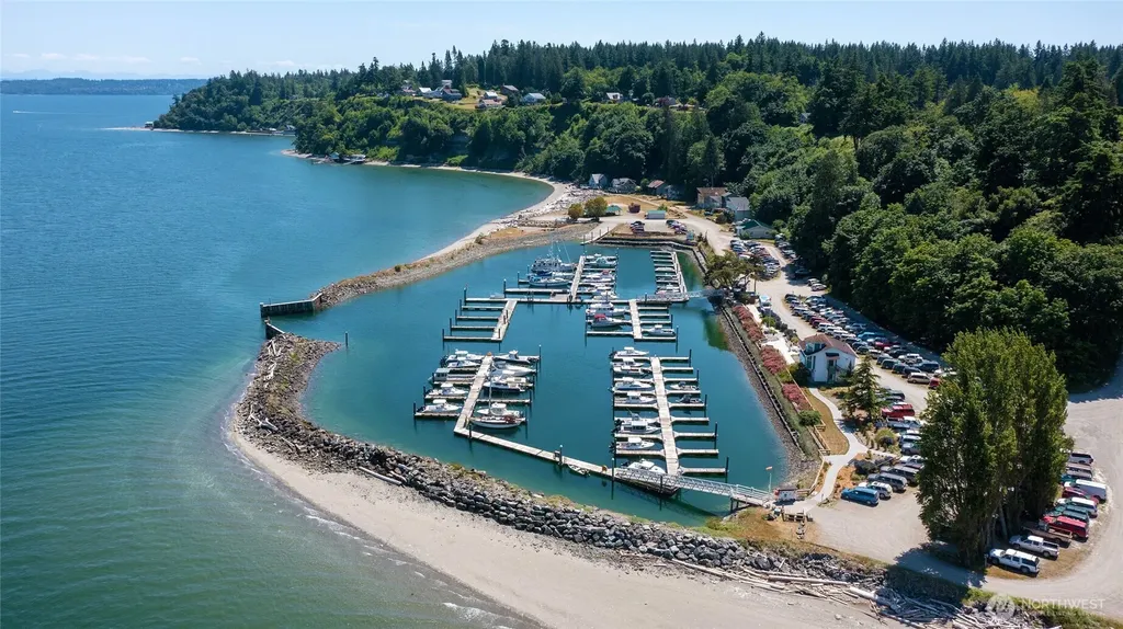 78 Port Gardner Drive Hat Island WA 98206