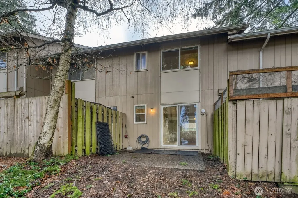 2300 9th Ave SW Olympia WA 98502