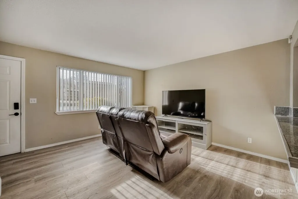 2300 9th Ave SW Olympia WA 98502