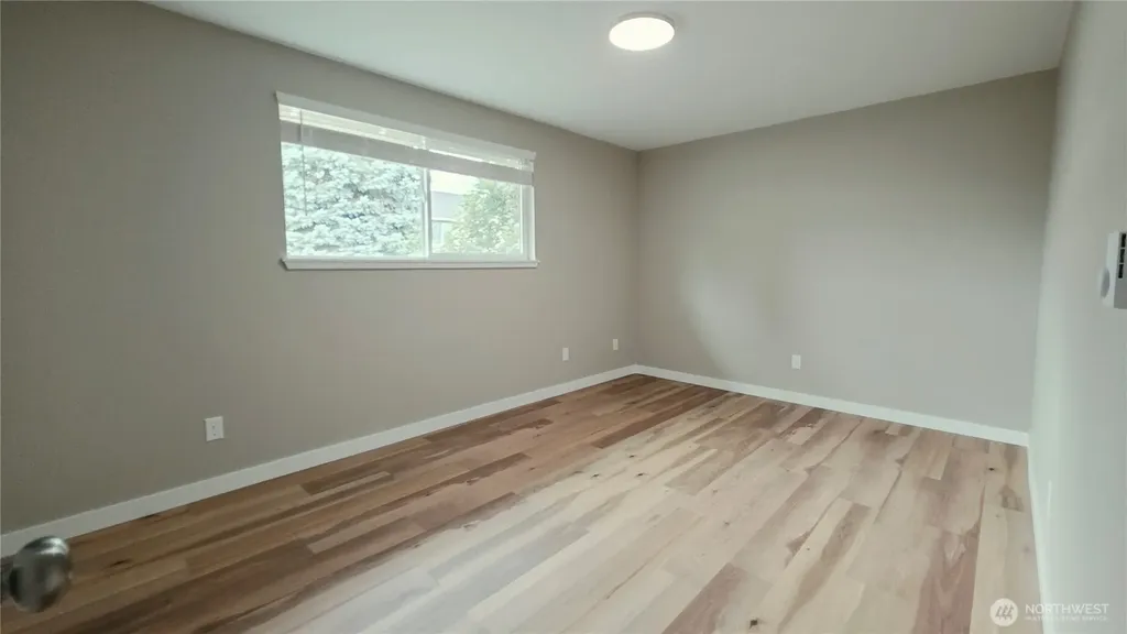 903 31st Street NE Auburn WA 98002