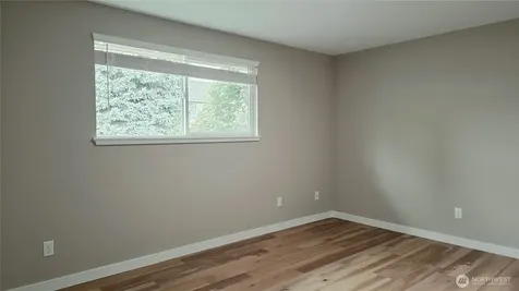 903 31st Street NE Auburn WA 98002