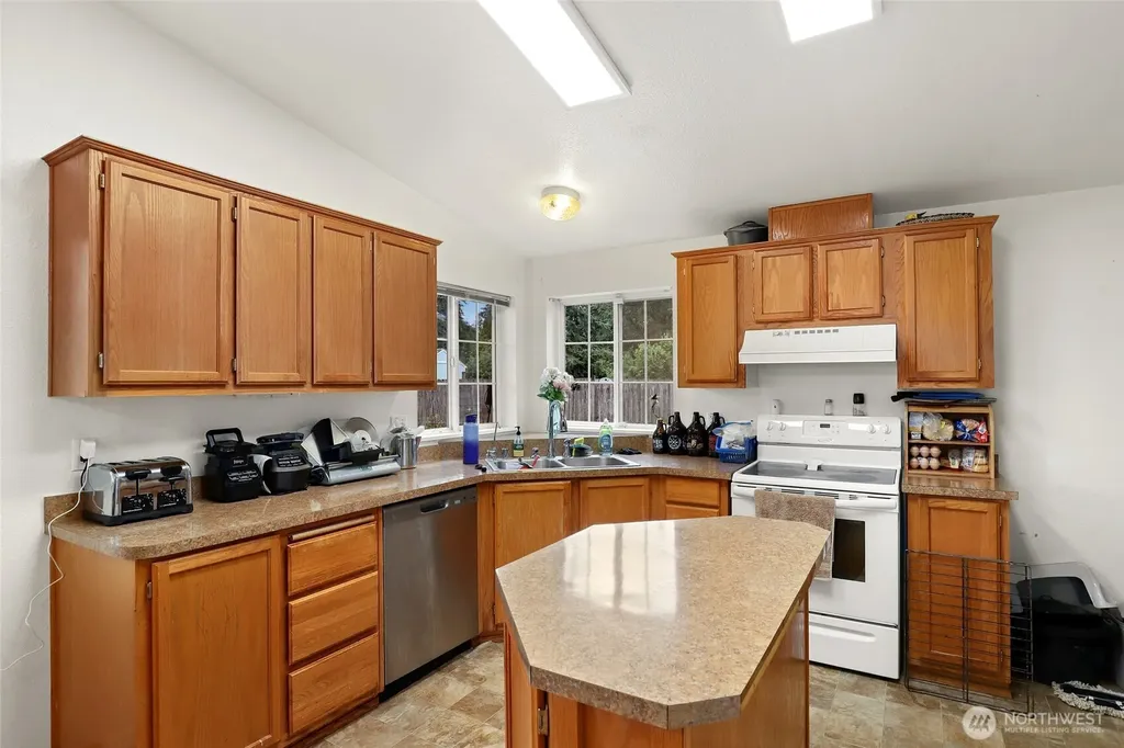 10314 Bridge Road SE Yelm WA 98597