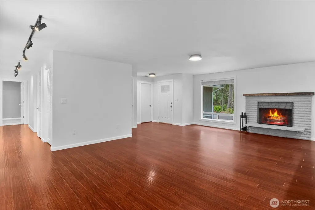 4003 85th Avenue NW Gig Harbor WA 98335