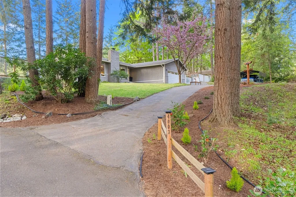 4003 85th Avenue NW Gig Harbor WA 98335