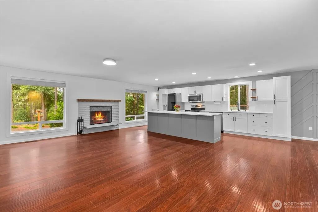 4003 85th Avenue NW Gig Harbor WA 98335