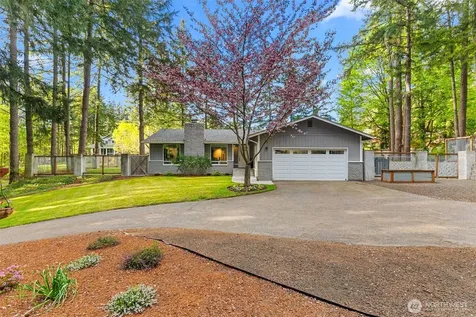 4003 85th Avenue NW Gig Harbor WA 98335