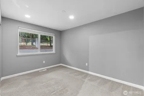 4003 85th Avenue NW Gig Harbor WA 98335