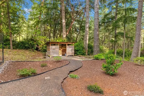 4003 85th Avenue NW Gig Harbor WA 98335