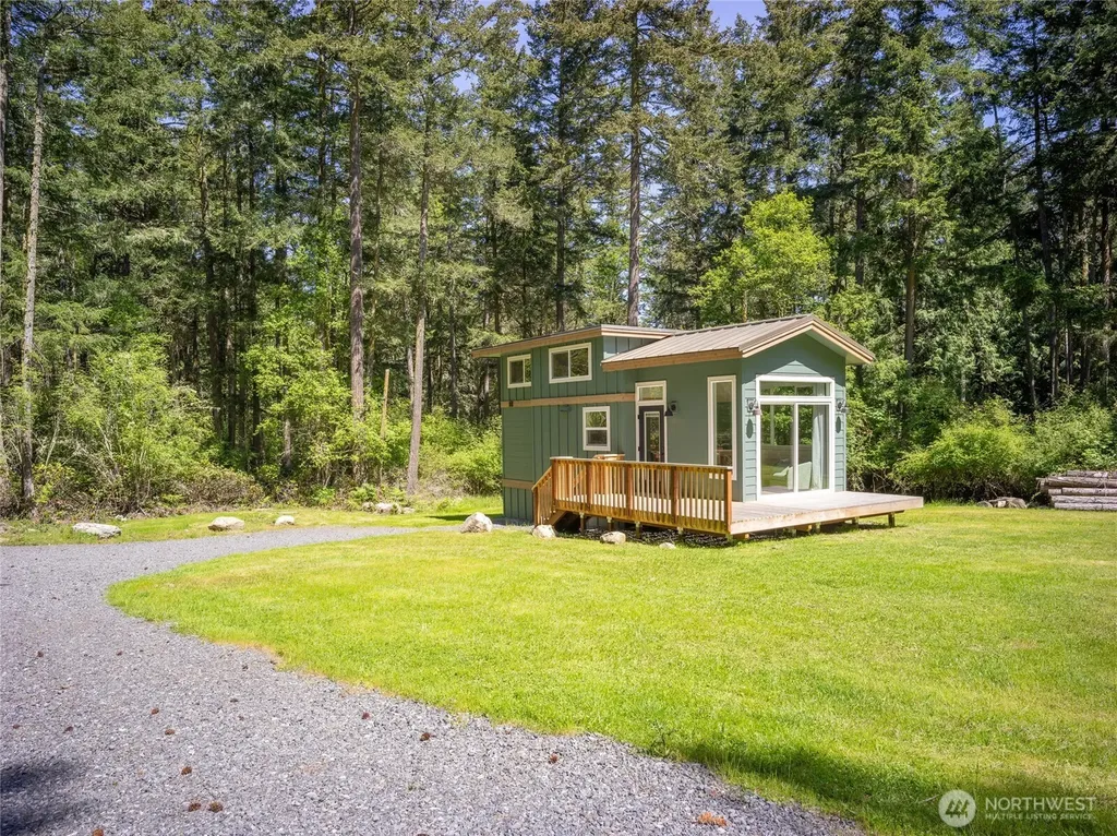 25 Eliza Lane Lopez Island WA 98261
