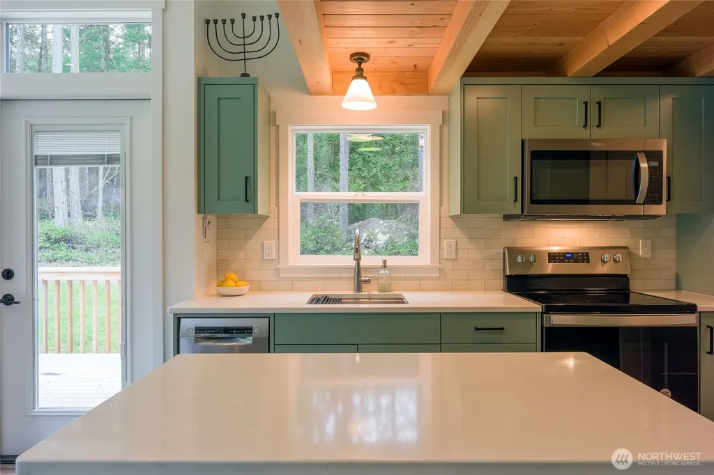 25 Eliza Lane Lopez Island WA 98261