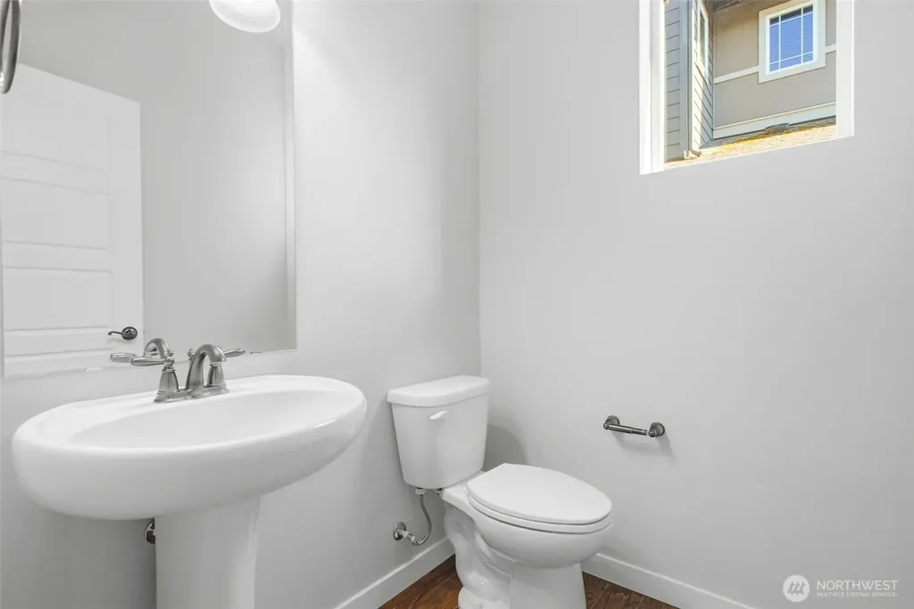 938 NE 4th North Bend WA 98045