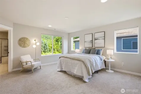 938 NE 4th North Bend WA 98045