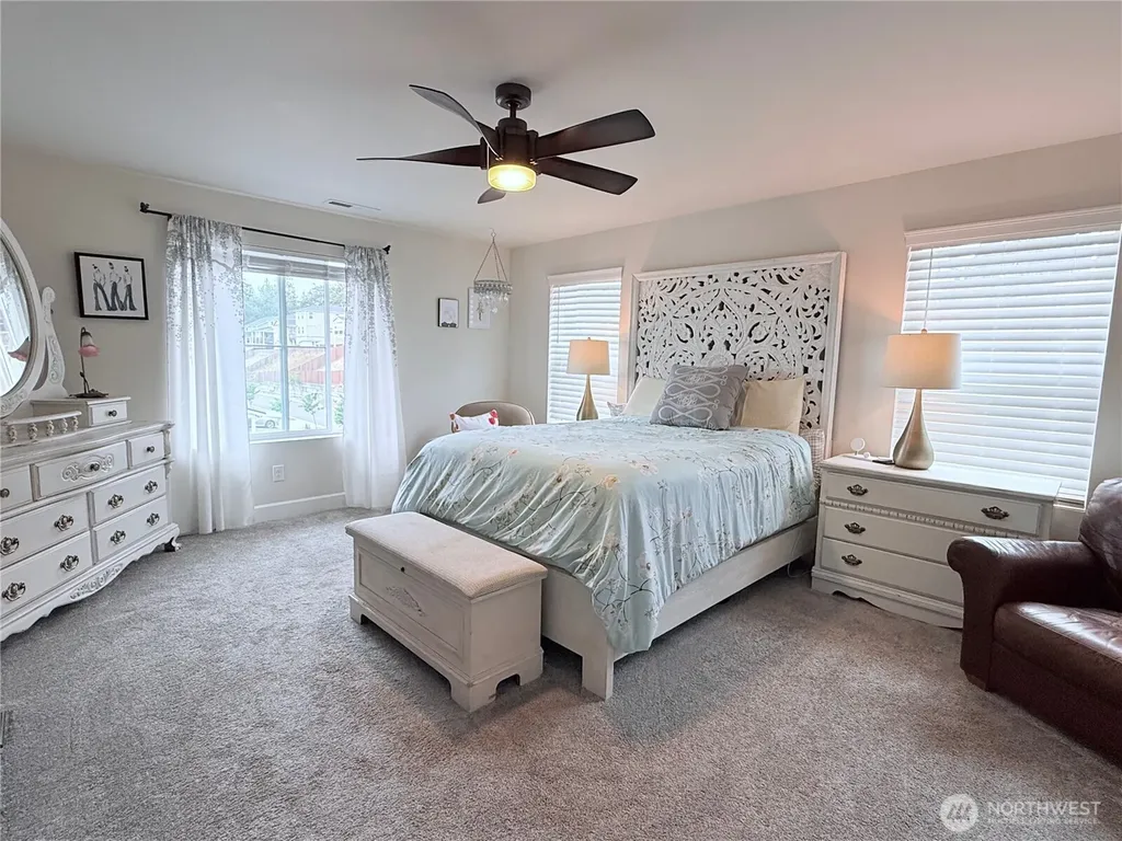 8482 28th Street Ct E Edgewood WA 98371