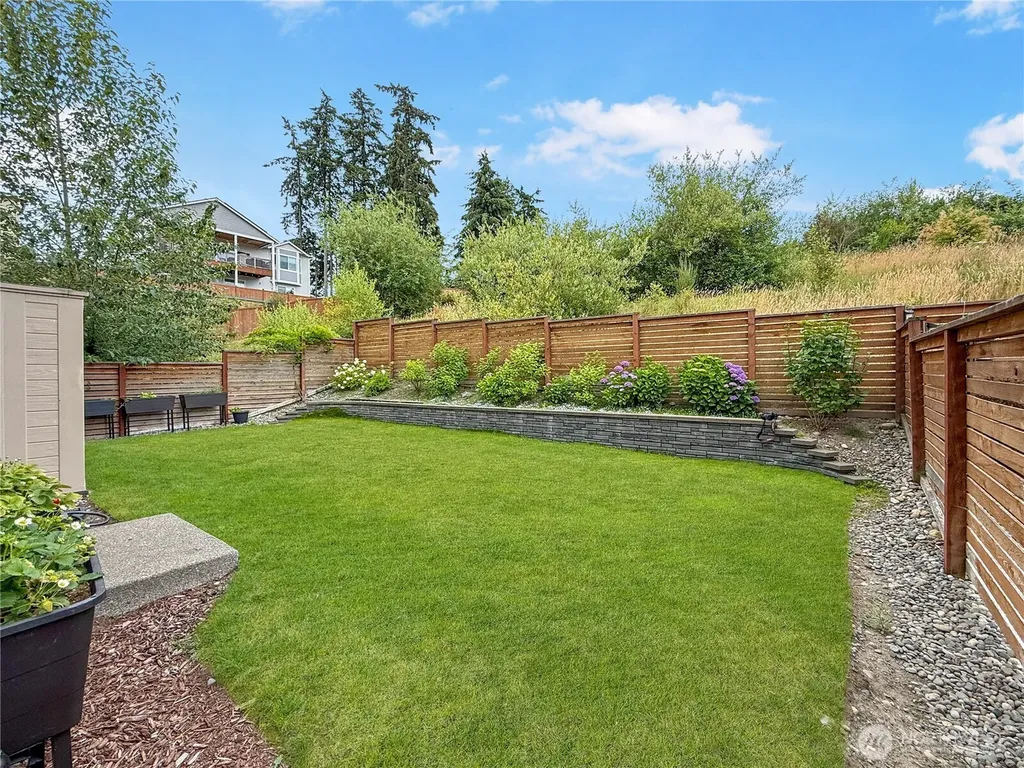 8482 28th Street Ct E Edgewood WA 98371