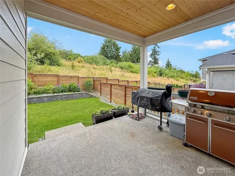 8482 28th Street Ct E Edgewood WA 98371