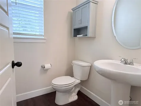 8482 28th Street Ct E Edgewood WA 98371