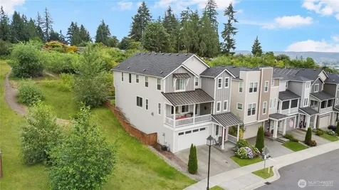 8482 28th Street Ct E Edgewood WA 98371