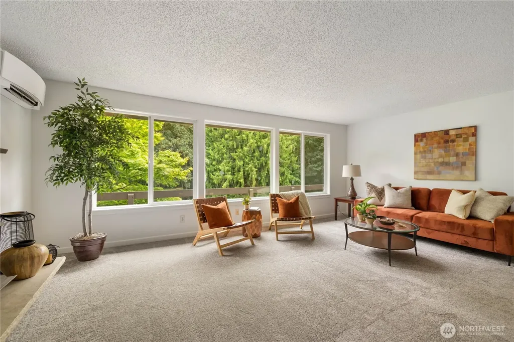 1917 Higgins Road SE Port Orchard WA 98366