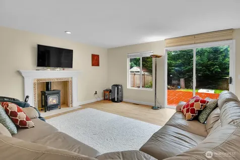 11035 SE 271st Street Kent WA 98030