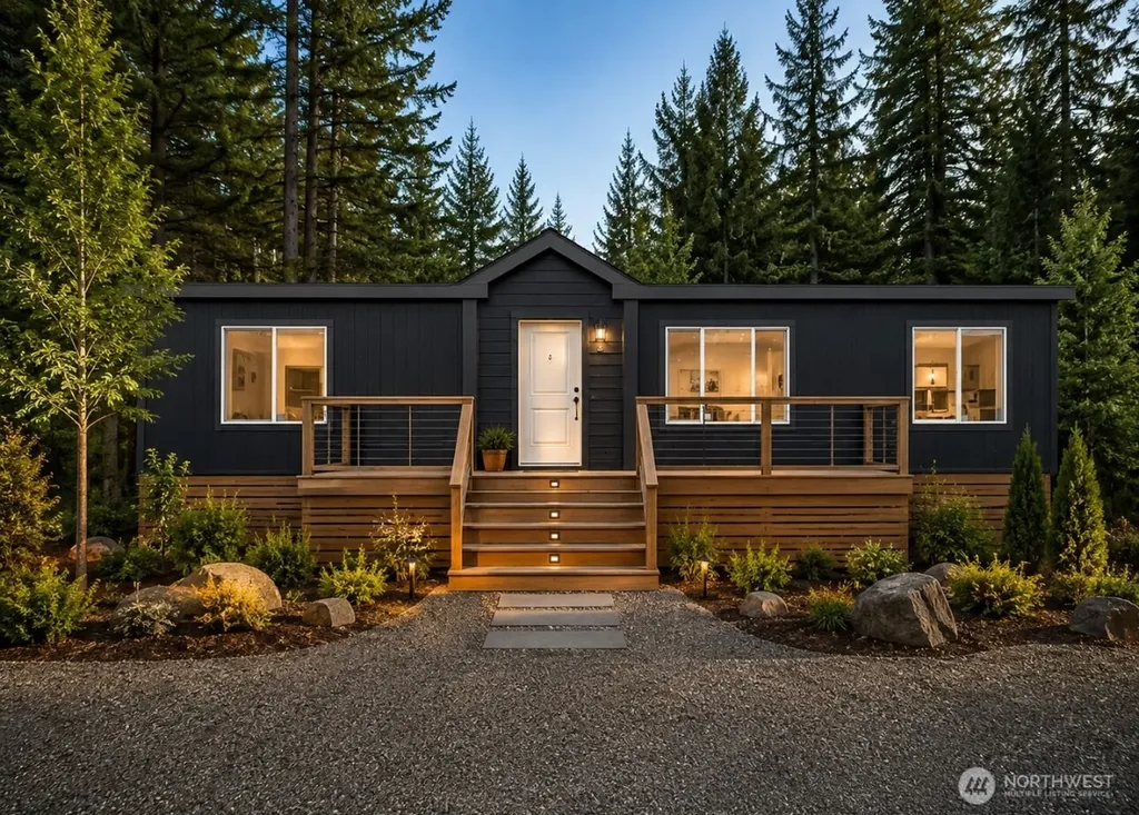 51 NE Rhody Lane Tahuya WA 98588