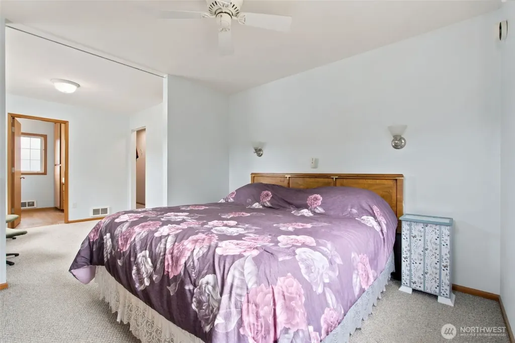 280 Mains Road Sequim WA 98382
