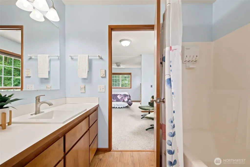 280 Mains Road Sequim WA 98382