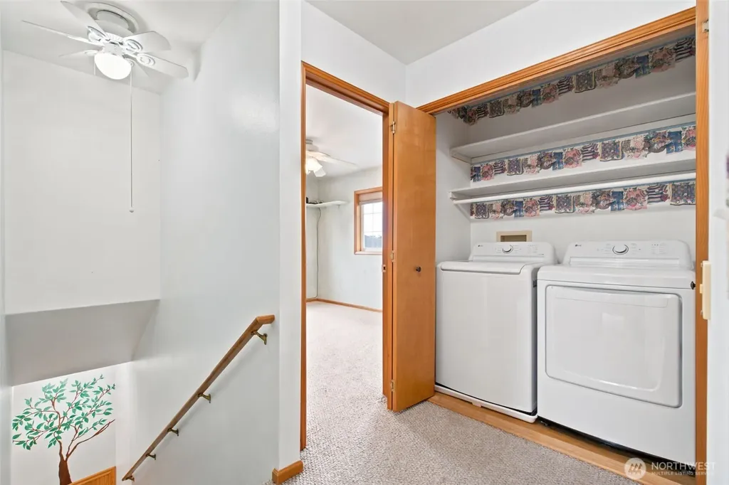 280 Mains Road Sequim WA 98382