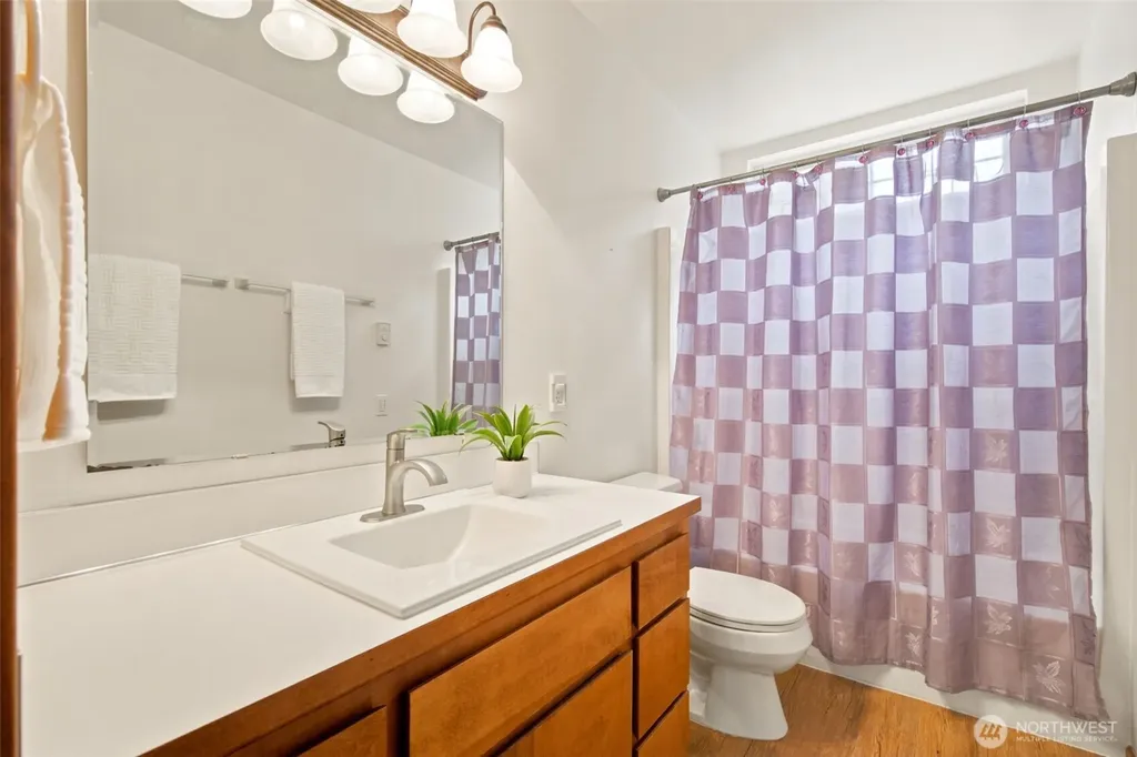 280 Mains Road Sequim WA 98382