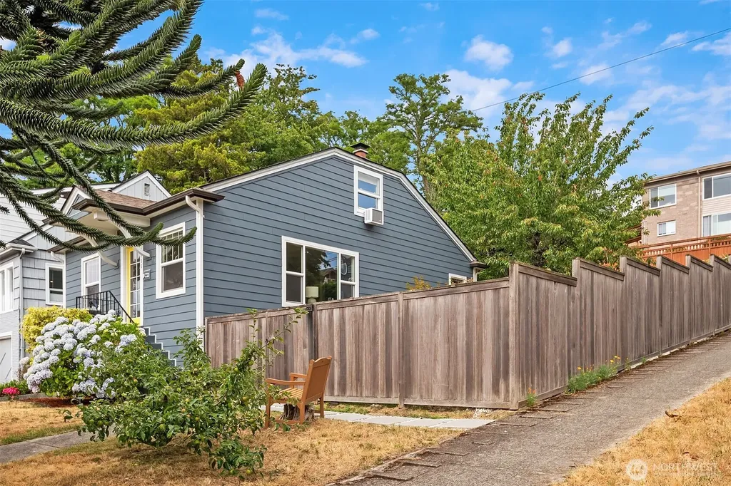 4456 46th Avenue SW Seattle WA 98116