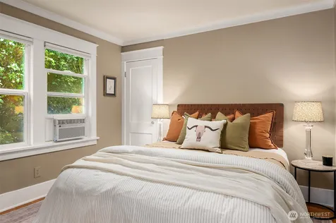 4456 46th Avenue SW Seattle WA 98116