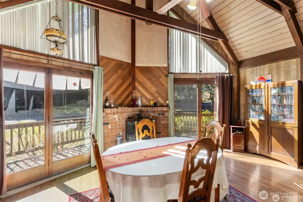120 Ridge Road Brinnon WA 98320