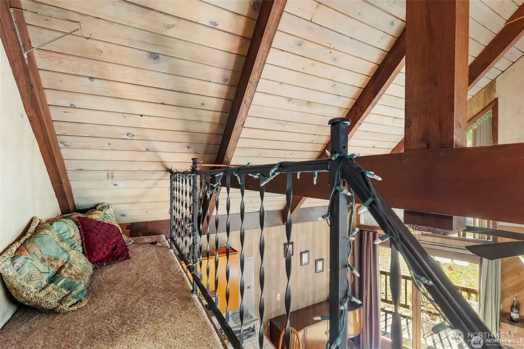 120 Ridge Road Brinnon WA 98320