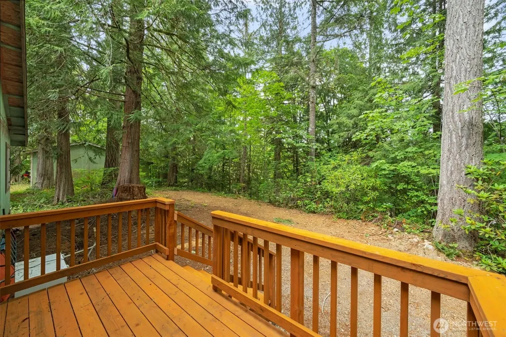 120 Ridge Road Brinnon WA 98320