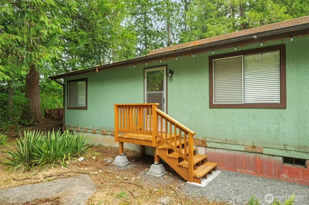 120 Ridge Road Brinnon WA 98320