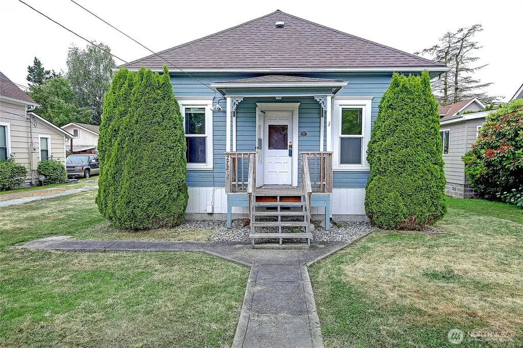 27204 103rd Drive NW Stanwood WA 98292