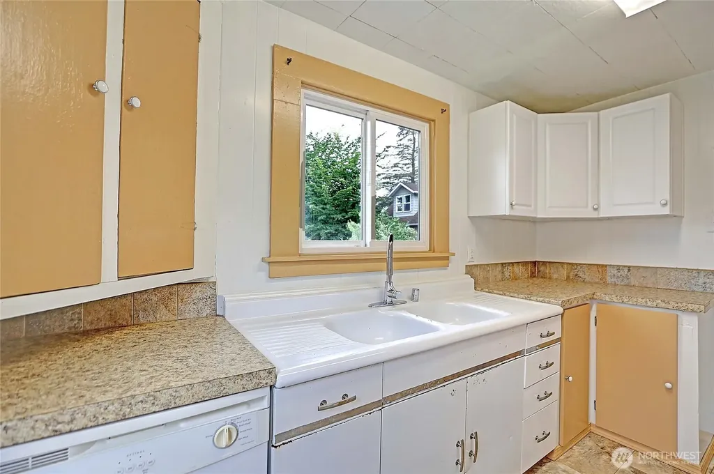 27204 103rd Drive NW Stanwood WA 98292
