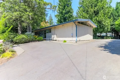 11418 NE 19th Street Bellevue WA 98004