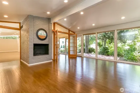 11418 NE 19th Street Bellevue WA 98004