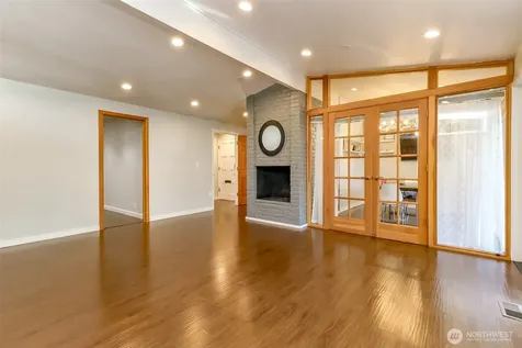 11418 NE 19th Street Bellevue WA 98004