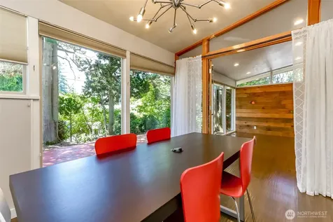 11418 NE 19th Street Bellevue WA 98004
